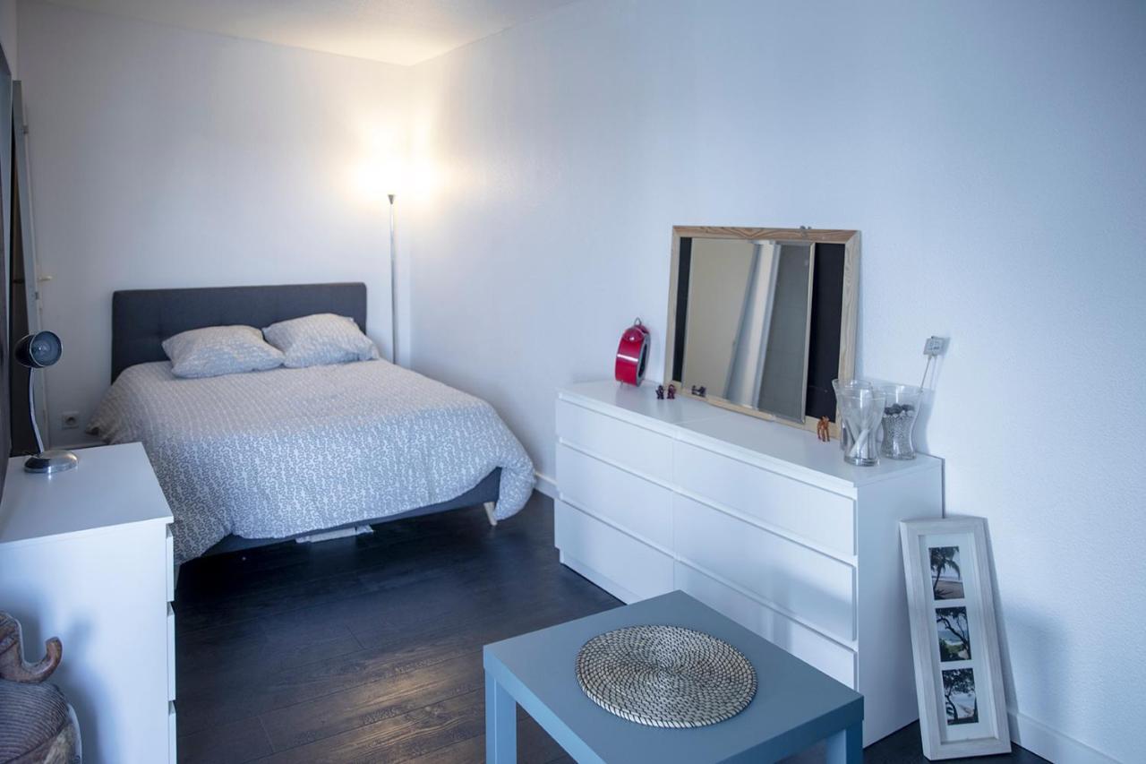 ברוז' Proche Bordeaux Appartement 75 M2 Rooftop מראה חיצוני תמונה