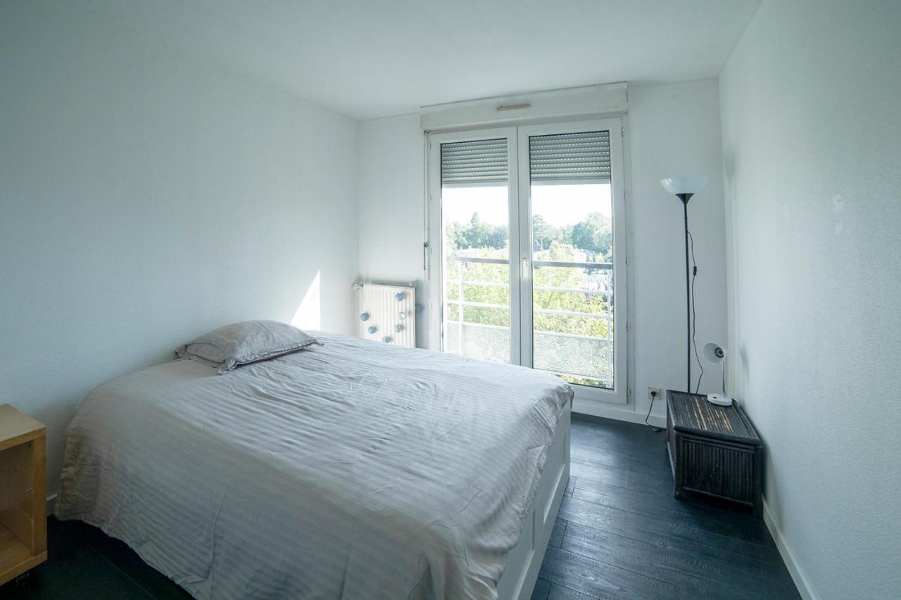 ברוז' Proche Bordeaux Appartement 75 M2 Rooftop מראה חיצוני תמונה